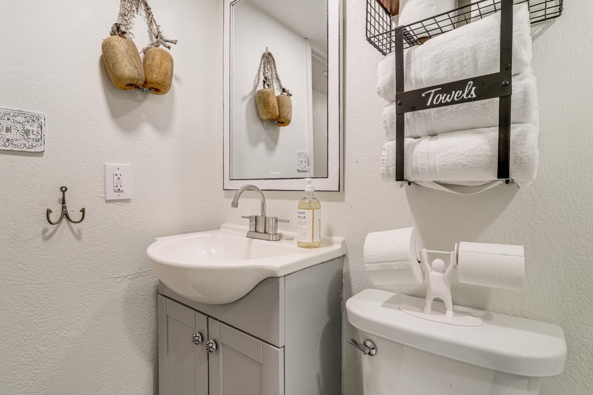 Luxe South Padre Condo With Pool - Walk To Beach! South Padre Island Dış mekan fotoğraf
